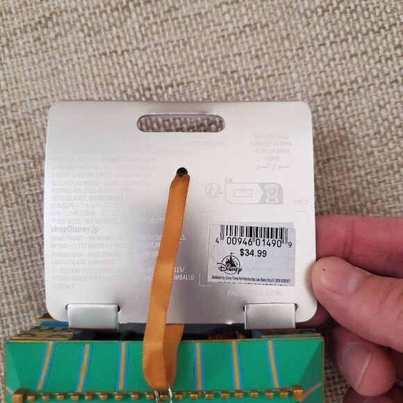 🧚 NEW 🧚 Disney Peter Pan's Flight Attraction Sketchbook Ornament - Picture 10 of 10